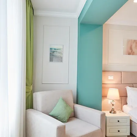 Azaleea Mamaia Nord 3*