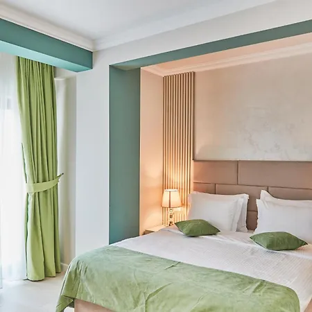 Azaleea Mamaia Nord 3* Năvodari
