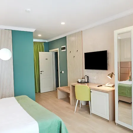 Azaleea Mamaia Nord Hotel 3*